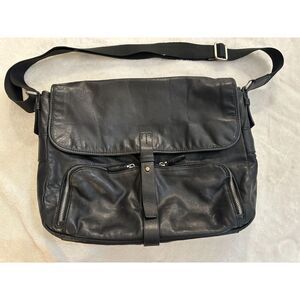 TUMI 2 way shoulder black leather messenger bag 68170D